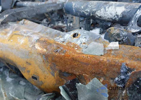 2018 Ram 2500 Tradesman 4X4 6'4 Box from USA, damaged, VIN 3C6UR5CJ8JG105673